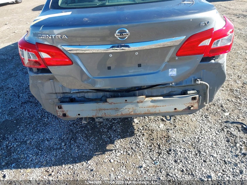 3N1AB7AP5JY272945 2018 NISSAN SENTRA photo no. 6