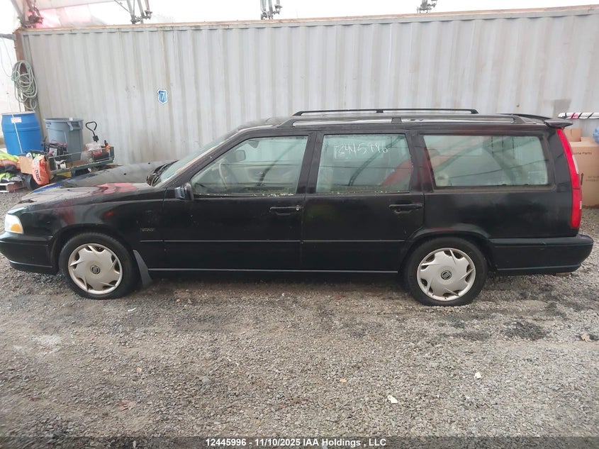 1998 Volvo V70 T5 Turbo VIN: YV1LW5340W3385374 Lot: 12445996