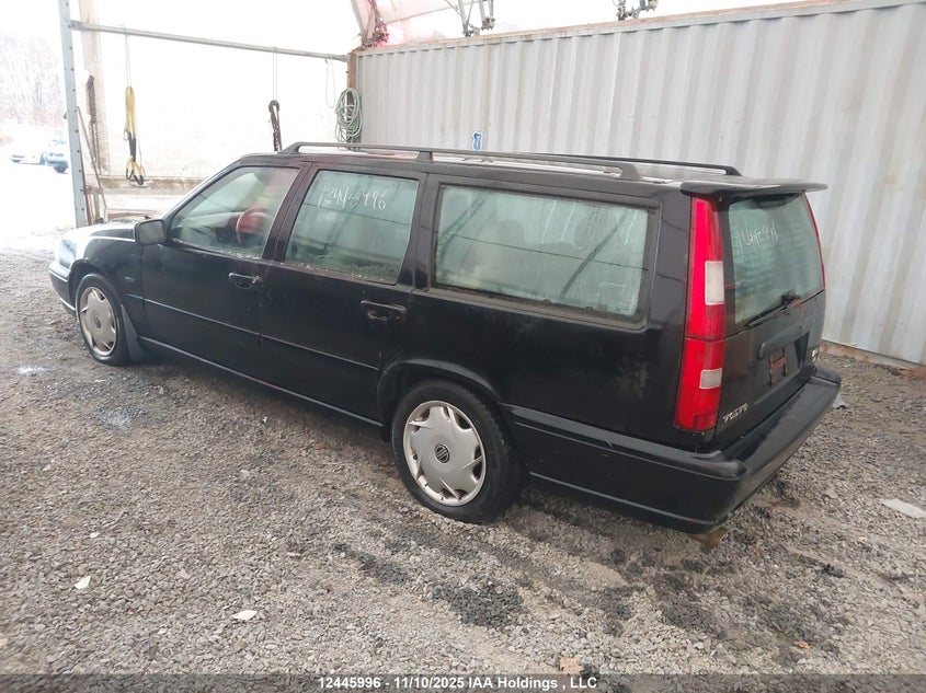 YV1LW5340W3385374 1998 VOLVO V70 photo no. 3