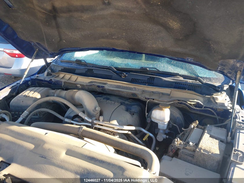 1C6RR7LT2KS565876 2019 RAM 1500 photo no. 10
