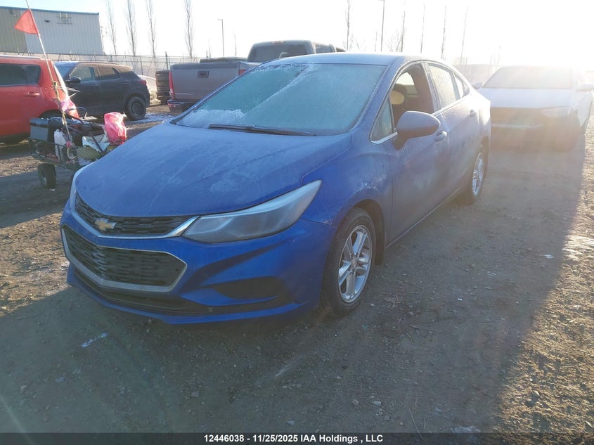 1G1BE5SMXJ7232369 2018 CHEVROLET CRUZE photo no. 2