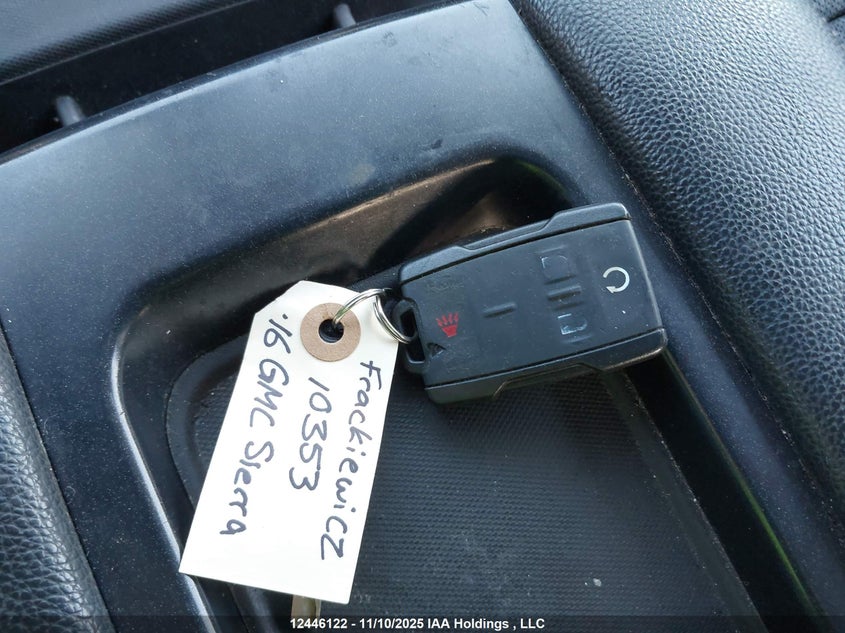 3GTU2MEC5GG244366 2016 GMC SIERRA photo no. 11