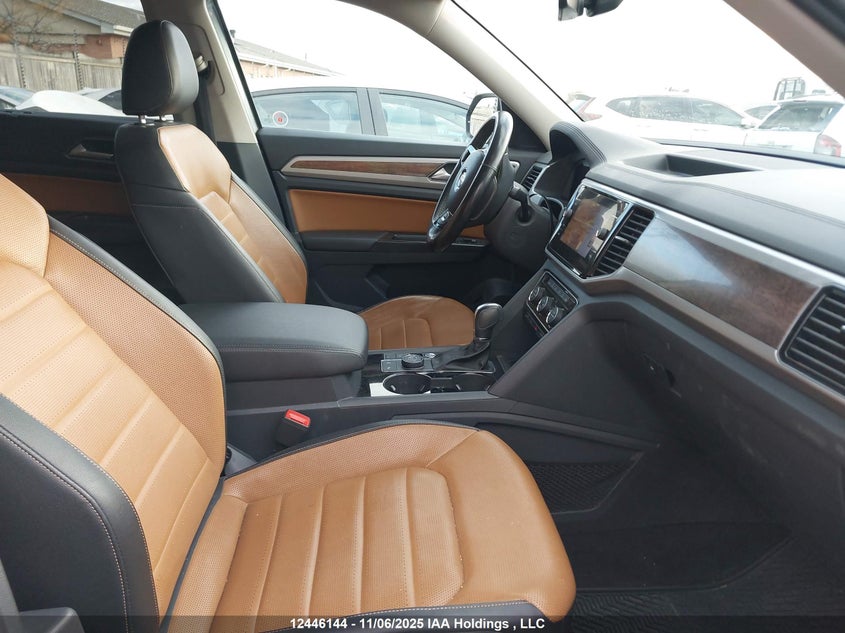 1V2NR2CA2JC553680 2018 VOLKSWAGEN ATLAS photo no. 5