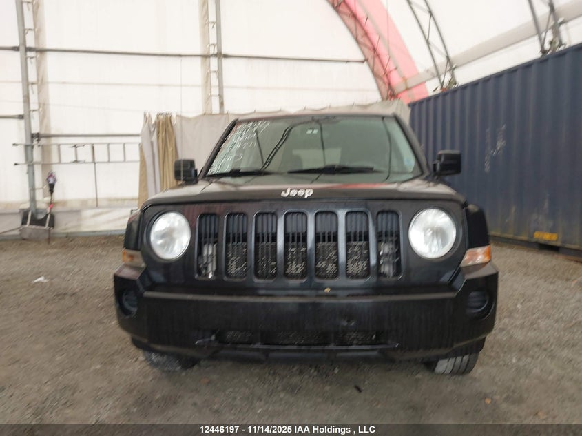 1J4NF2GB5AD609211 2010 JEEP LIBERTY (PATRIOT) photo no. 13