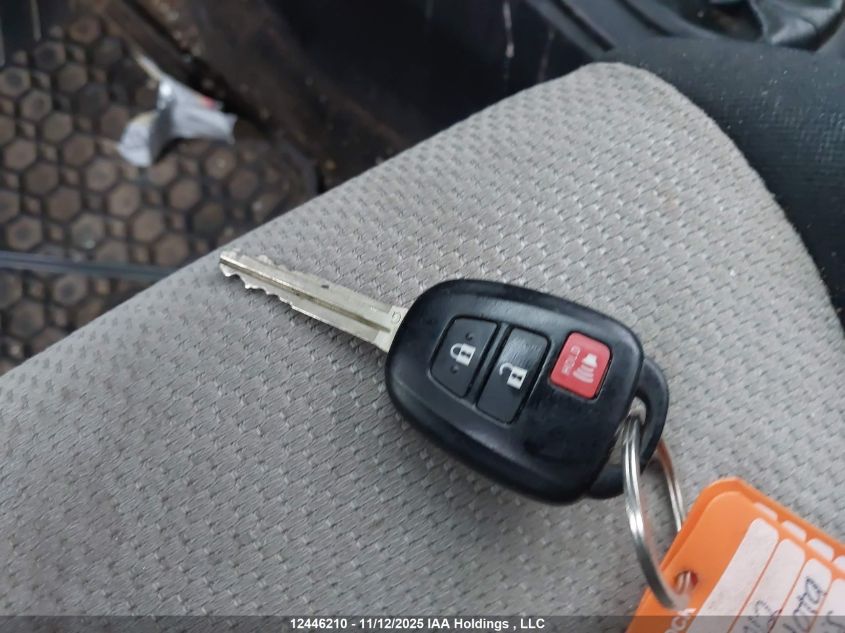 2012 Toyota Yaris Le VIN: JTDKTUD39CD519525 Lot: 12446210