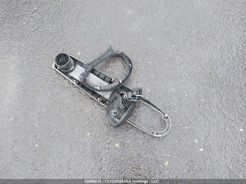 2012 Toyota Yaris Le VIN: JTDKTUD39CD519525 Lot: 12446210