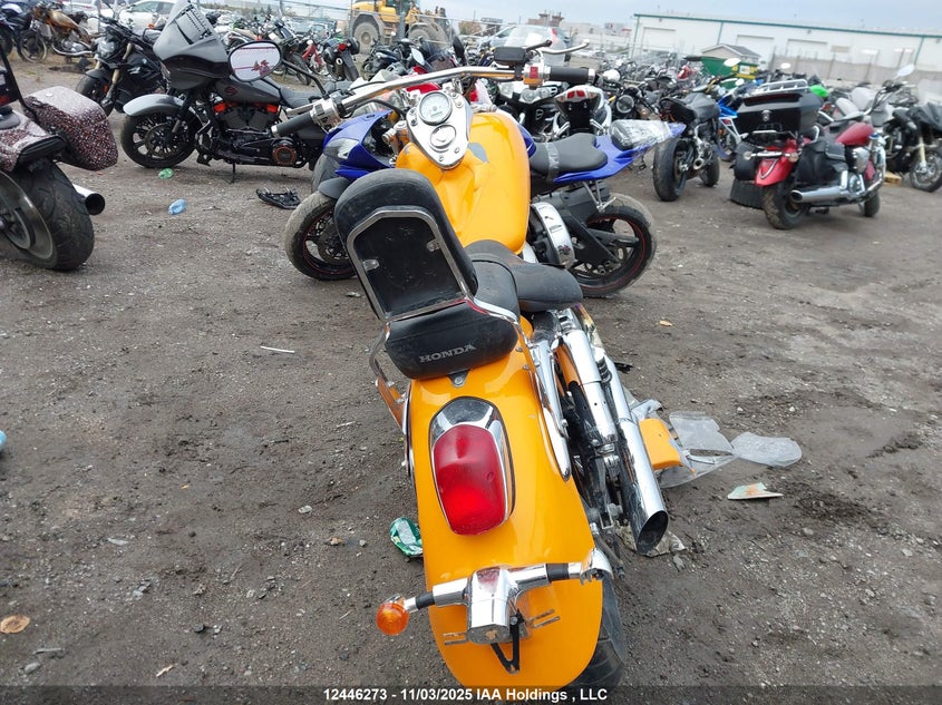 JH2RC44E2XM200416 1999 HONDA VT photo no. 4