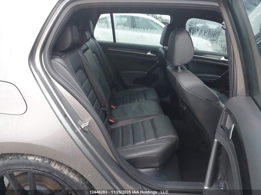 2017 Volkswagen Golf R 2.0 Tsi VIN: WVWWF7AU5HW181804 Lot: 12446283