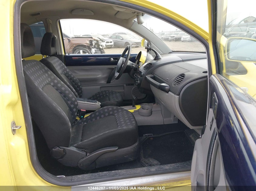 WVWZZZ9CZ2M601458 2002 VOLKSWAGEN BEETLE photo no. 5