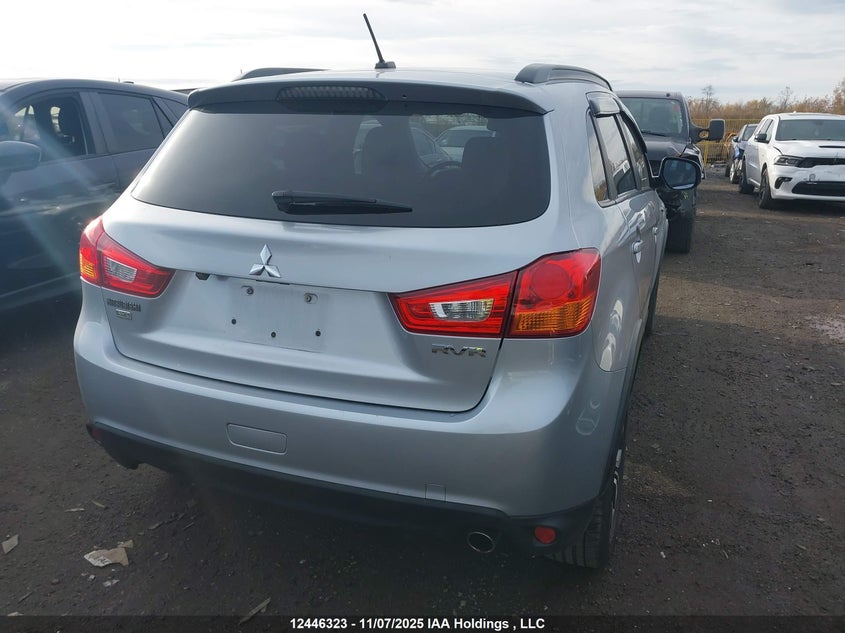 JA4AJ4AWXGZ608586 2016 MITSUBISHI RVR photo no. 4