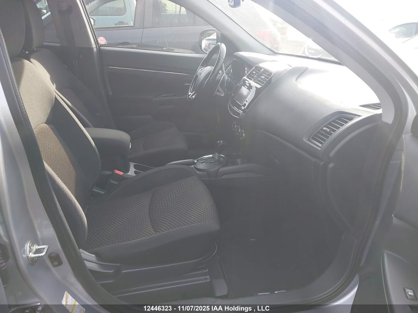 JA4AJ4AWXGZ608586 2016 MITSUBISHI RVR photo no. 5