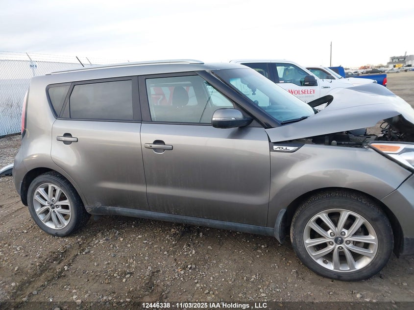 2017 Kia Soul Ex/Ex Premium/Ex Tech/Ex+ VIN: KNDJP3A51H7414046 Lot: 12446338