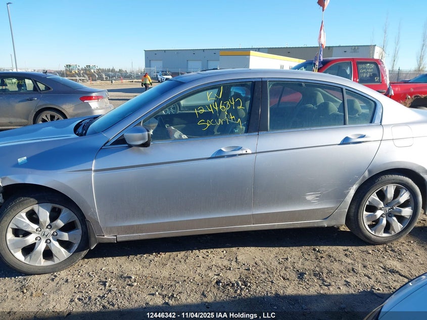1HGCP26748A801904 2008 HONDA ACCORD photo no. 14