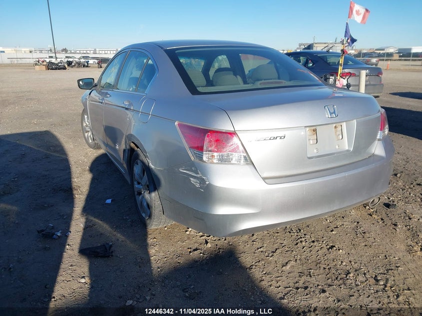 1HGCP26748A801904 2008 HONDA ACCORD photo no. 3