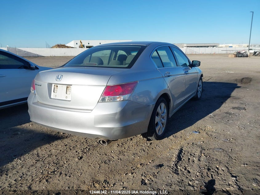 1HGCP26748A801904 2008 HONDA ACCORD photo no. 4