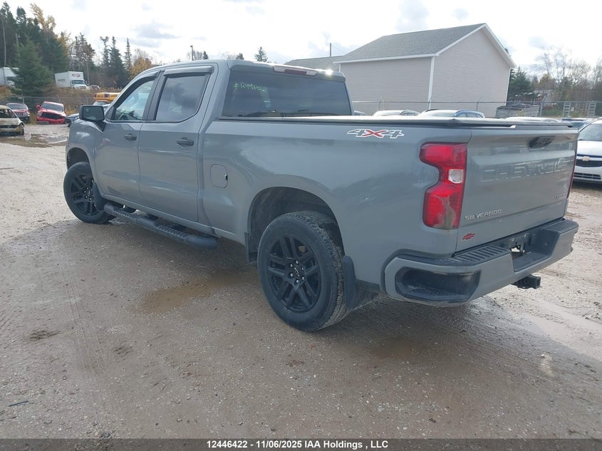 3GCPDBEK8RG155851 2024 CHEVROLET SILVERADO photo no. 3