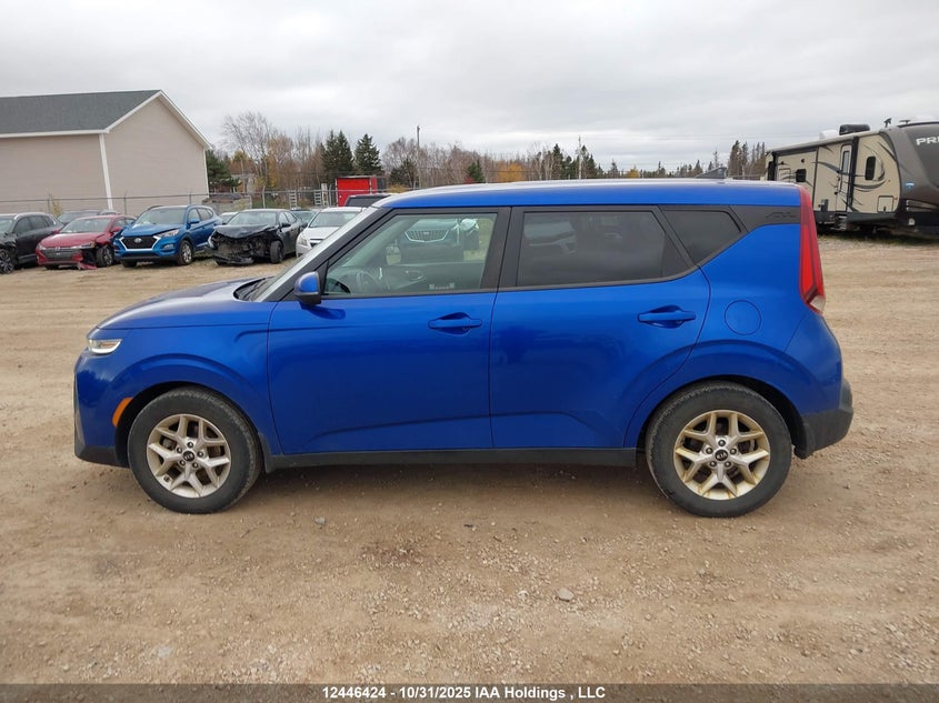 KNDJ33AU1L7121419 2020 KIA SOUL photo no. 14