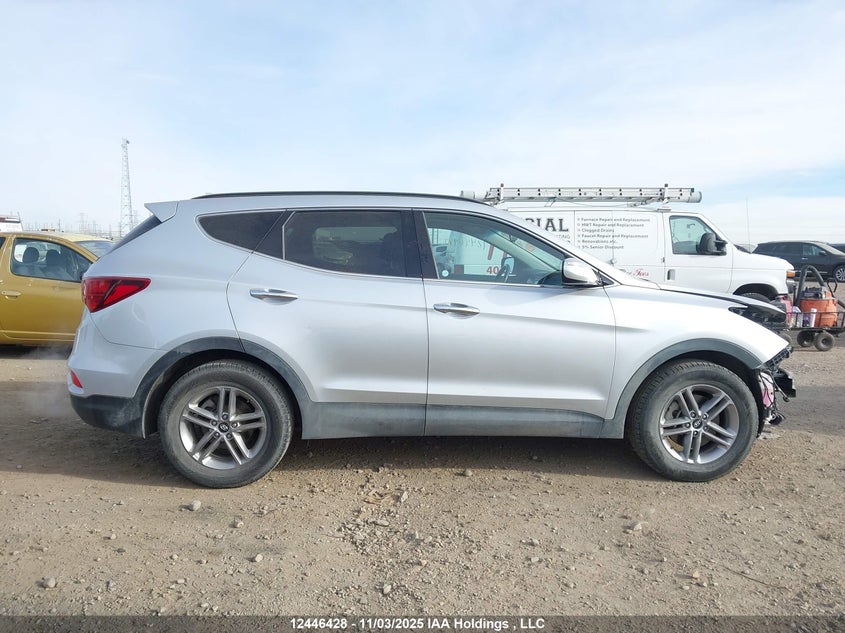 5XYZUDLB9HG499659 2017 HYUNDAI SANTA FE photo no. 14