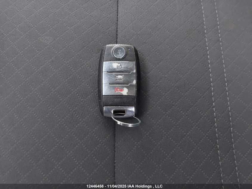 2016 Kia Sorento VIN: 5XYPGDA12GG084559 Lot: 12446458