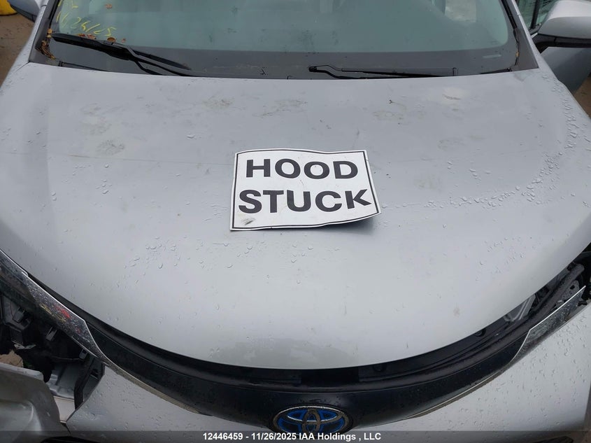 2024 Toyota Sienna Le/Xse/Limited/Platinum VIN: 5TDGSKFC3RS111304 Lot: 12446459