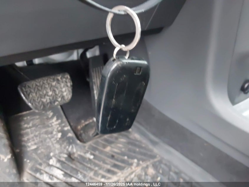 2024 Toyota Sienna Le/Xse/Limited/Platinum VIN: 5TDGSKFC3RS111304 Lot: 12446459