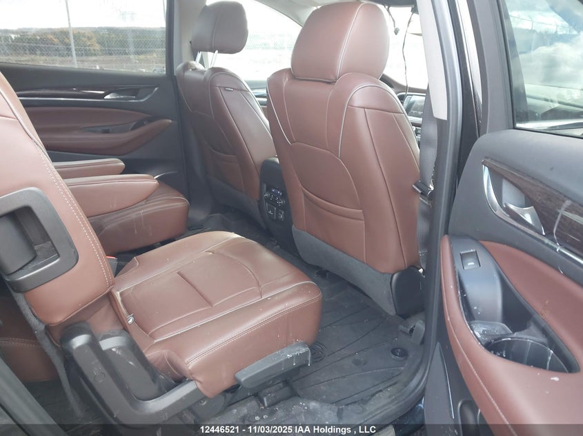 5GAEVCKW1JJ238057 2018 BUICK ENCLAVE photo no. 8