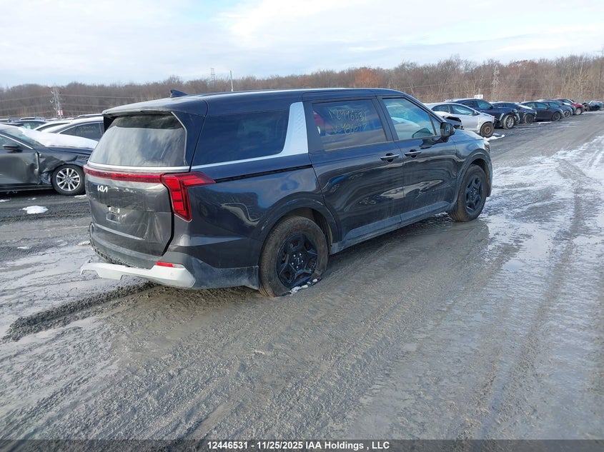 KNDNB5K33S6486047 2025 KIA CARNIVAL photo no. 4