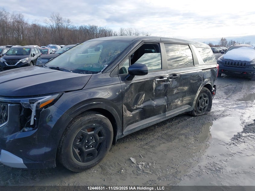 2025 Kia Carnival Lx/Lxs VIN: KNDNB5K33S6486047 Lot: 12446531