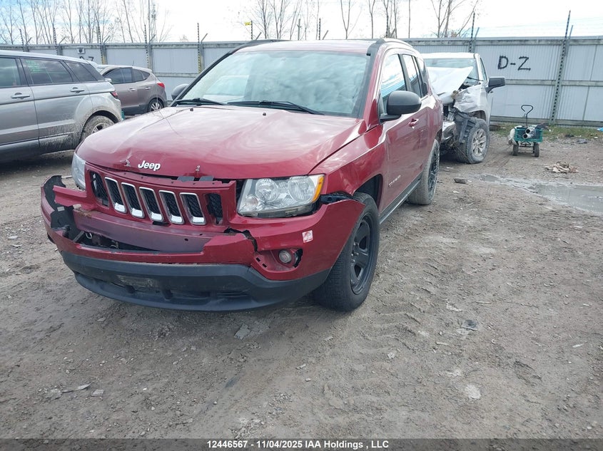 1C4NJDABXCD528703 2012 JEEP COMPASS photo no. 2