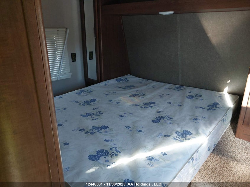 4YDT23220H7206300 2017   photo no. 5
