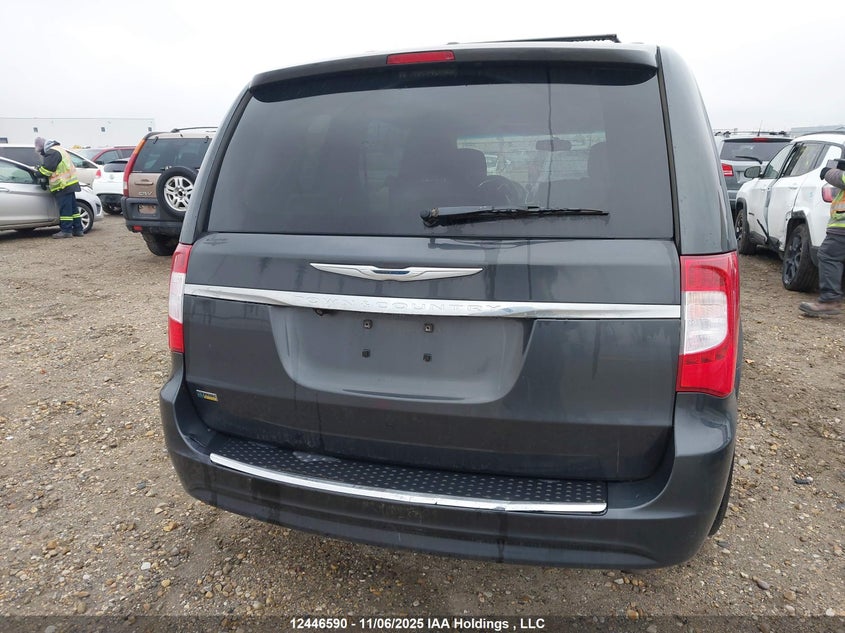 2011 Chrysler Town & Country Touring VIN: 2A4RR5DG7BR727107 Lot: 12446590