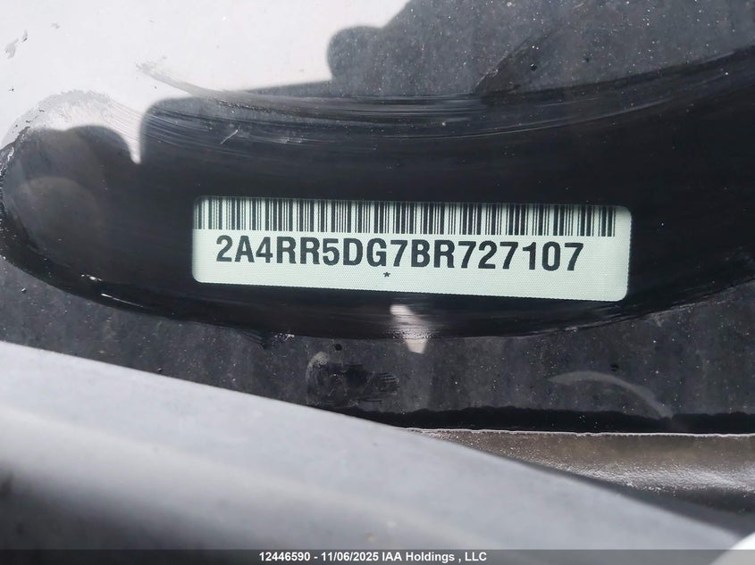2011 Chrysler Town & Country Touring VIN: 2A4RR5DG7BR727107 Lot: 12446590