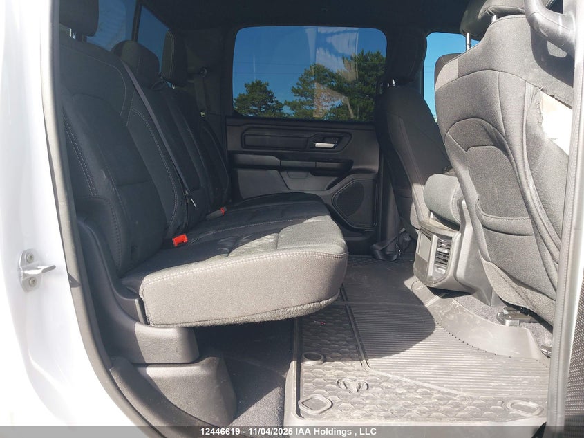 1C6SRFGPXSN768375 2025 DODGE RAM photo no. 8