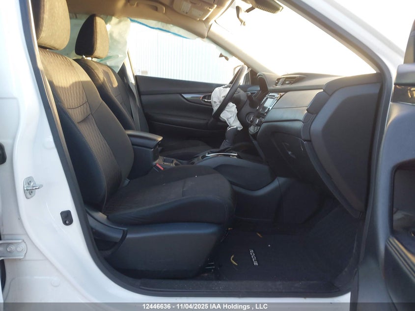 5N1AT2MV4LC758550 2020 NISSAN ROGUE photo no. 5