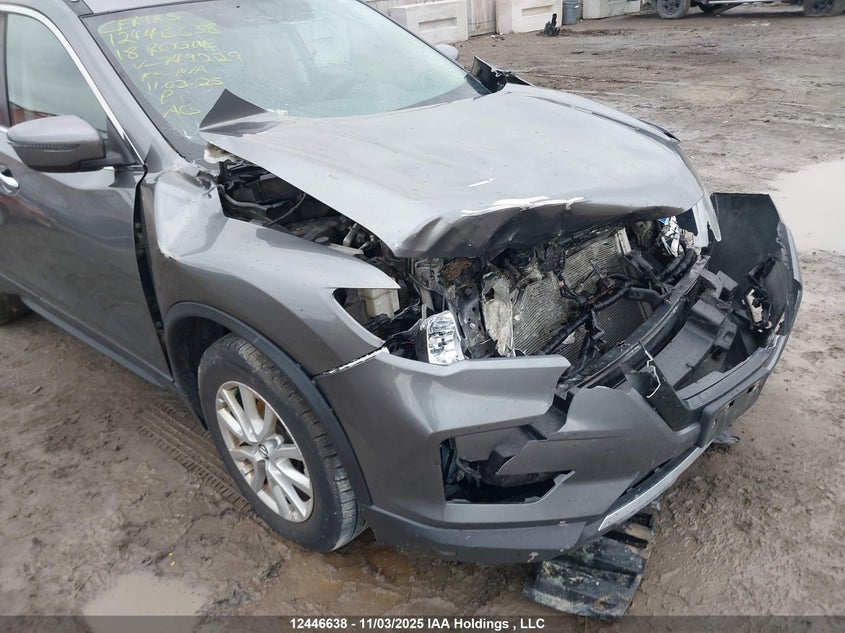 5N1AT2MV4JC749229 2018 NISSAN ROGUE photo no. 6