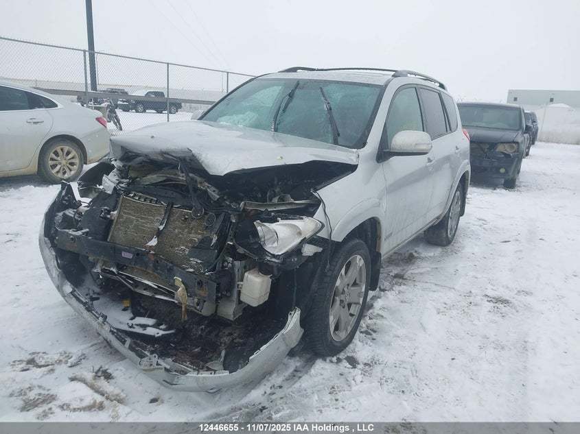 2T3RK4DV3BW063185 2011 TOYOTA RAV 4 photo no. 2