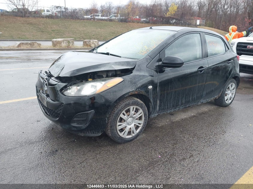 JM1DE1KY9D0168656 2013 MAZDA 2 photo no. 2