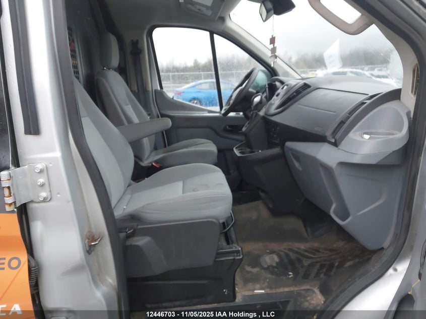 1FTYE1ZM7GKA34970 2016 FORD TRANSIT photo no. 5