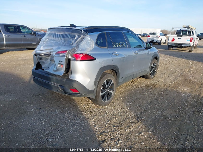7MUFBABG8RV041299 2024 TOYOTA COROLLA CROSS photo no. 4