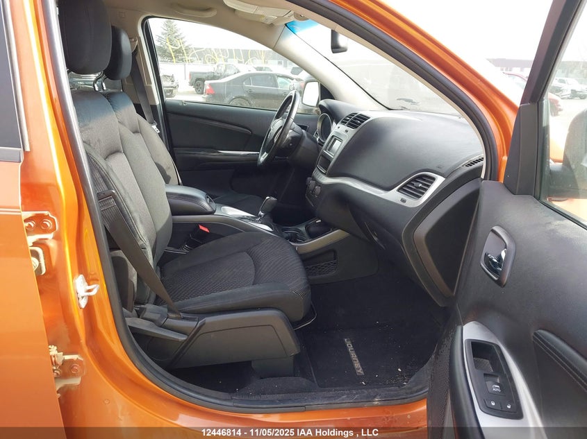 3D4PG5FG9BT569143 2011 DODGE JOURNEY photo no. 5