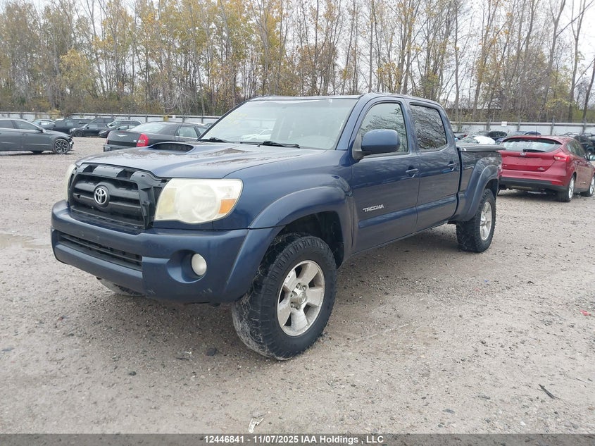 5TEMU52N45Z102310 2005 TOYOTA TACOMA photo no. 2