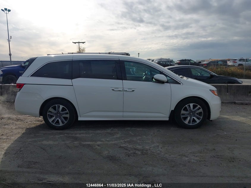 5FNRL5H99FB504362 2015 HONDA ODYSSEY photo no. 13