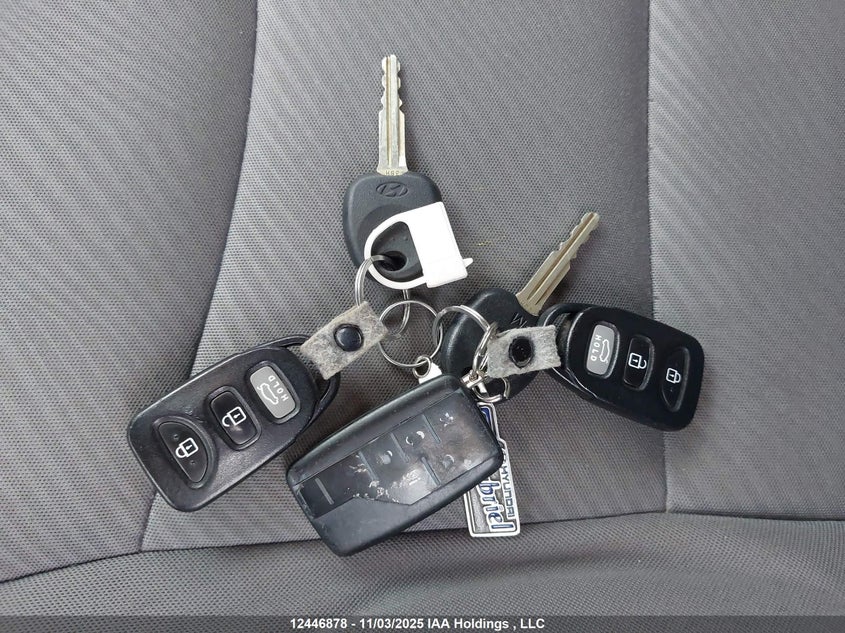 5NPDH4AE0DH419521 2013 HYUNDAI ELANTRA photo no. 11