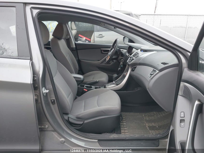 5NPDH4AE0DH419521 2013 HYUNDAI ELANTRA photo no. 5
