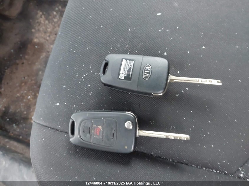 KNDJT2A69D7518339 2013 KIA SOUL photo no. 11