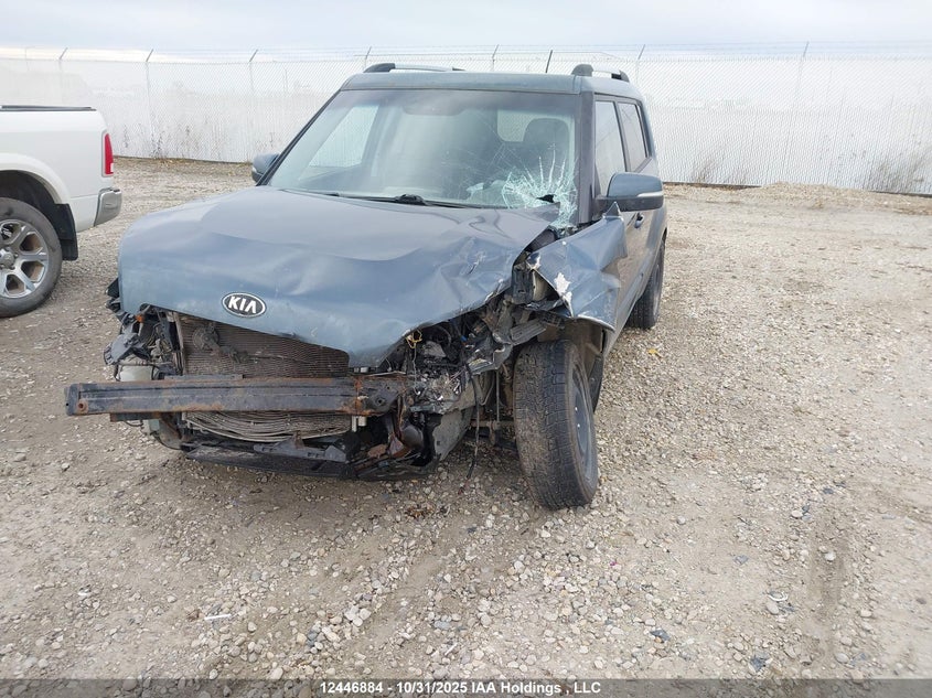 KNDJT2A69D7518339 2013 KIA SOUL photo no. 2