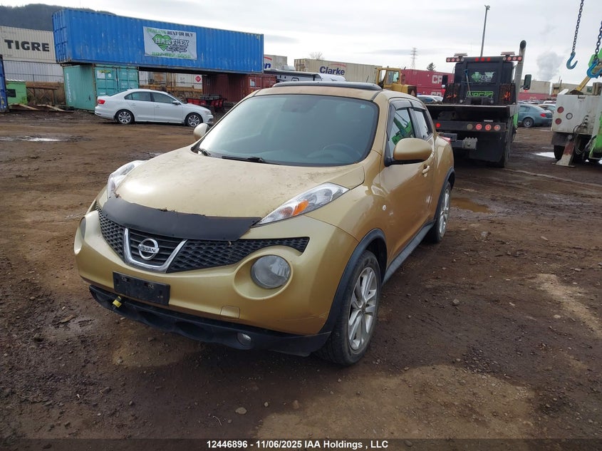 JN8AF5MV8DT212899 2013 NISSAN JUKE photo no. 2