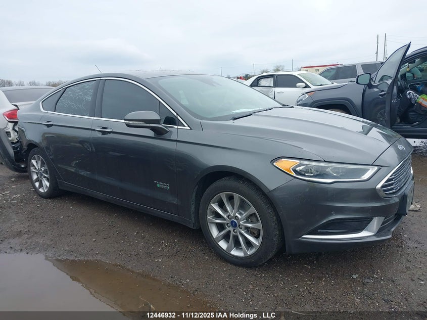 2018 Ford Fusion Energi Se Luxury VIN: 3FA6P0PU5JR195258 Lot: 12446932