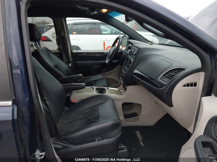 2C4RDGBG5FR684900 2015 DODGE CARAVAN photo no. 5