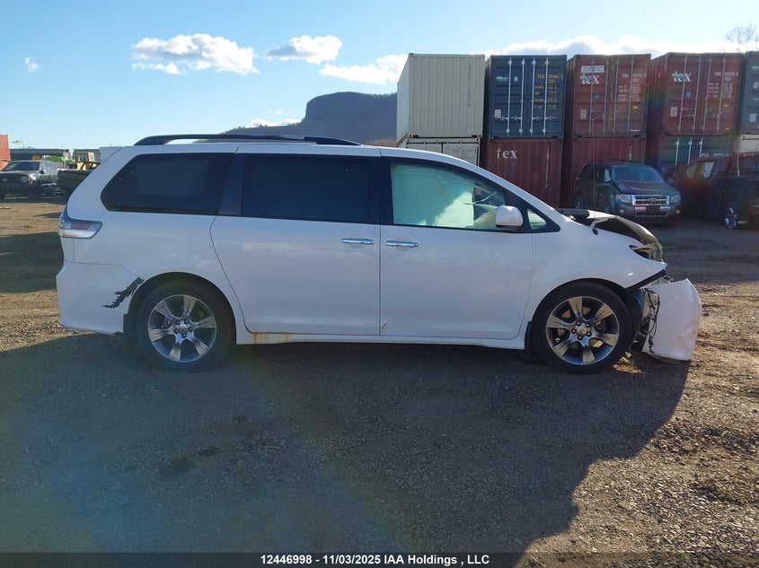 5TDXK3DCXDS331119 2013 TOYOTA SIENNA photo no. 14